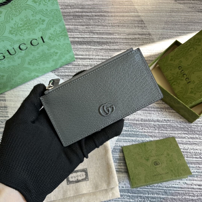 G*u*i wallets & purse